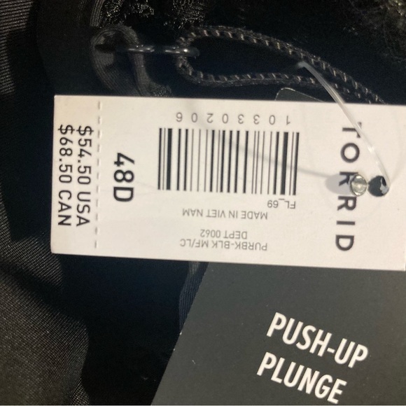 TORRID SZ 48D Set of 2 Push Up Plunge Front Closure Lace Razor Back  Bras NEW - Picture 11 of 13